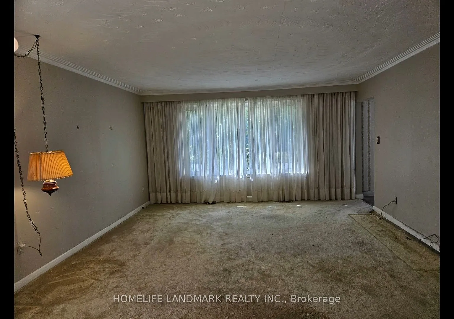 3 bed, $2,999 — Photo 4