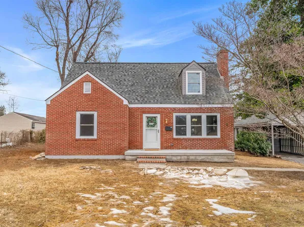 300 Alphin Ave, Waynesboro, VA 22980