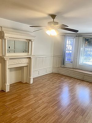 1st image of 18 Saint Charles Pl #1