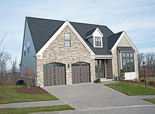 1003 Colony Dr, Collier Twp, PA 15106