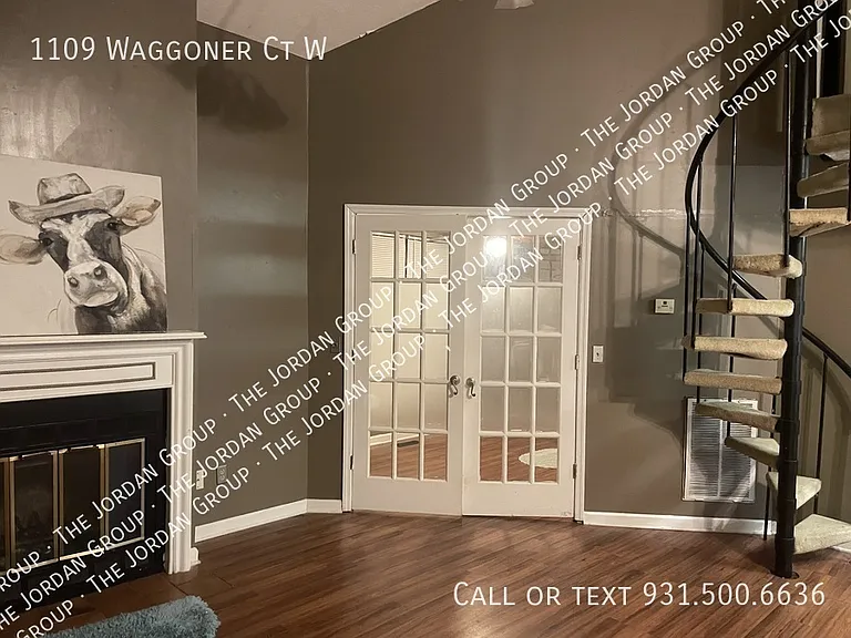 1109 Waggoner Ct W — Photo 10