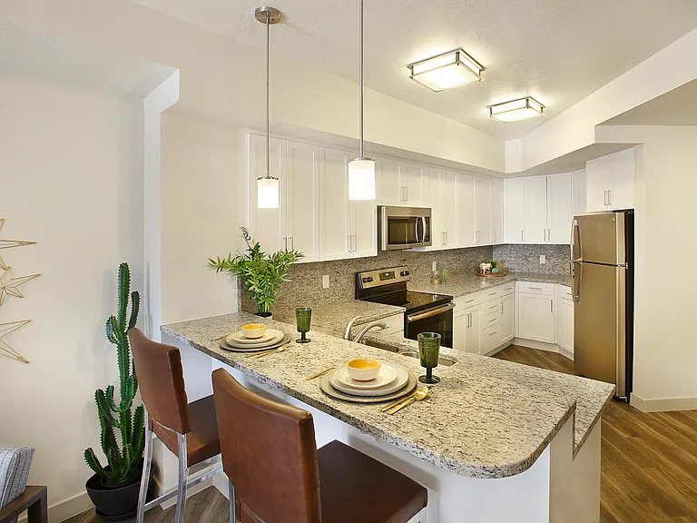 Liberty Blvd Apartments — Photo 7