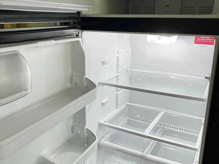 Like New Refrigerator Included!