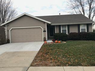 7226 SW 27th St, Topeka, KS 66614