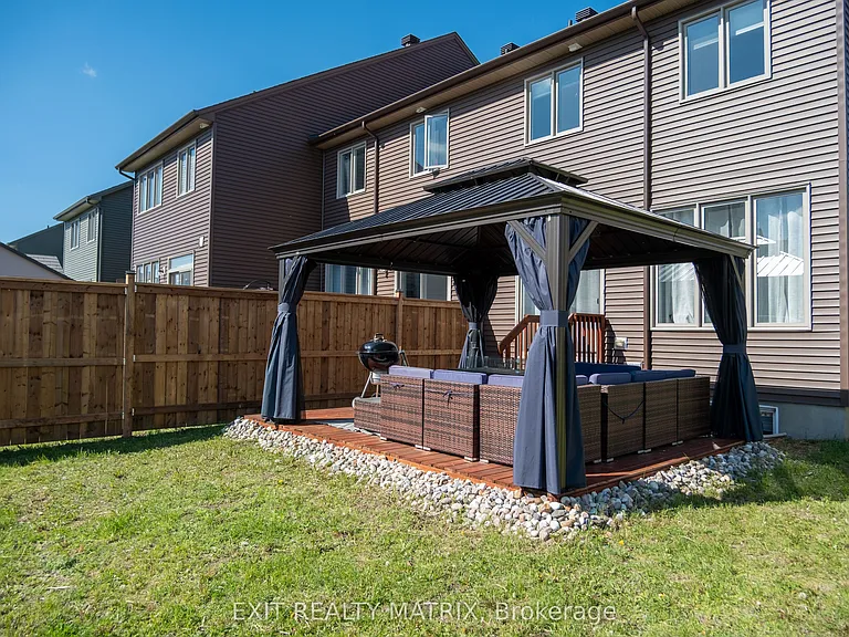 23 Duncanville St — Photo 34