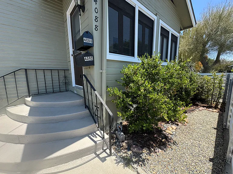 4088 Manzanita Dr — Photo 4