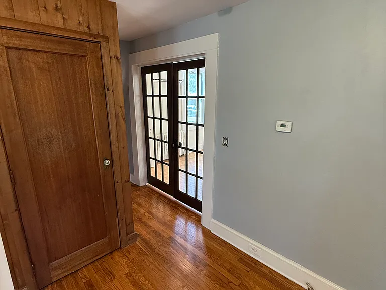 96 W Main St — Photo 17