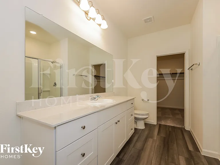 1840 Sandlin Dr — Photo 9