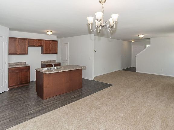 005 KitchenDining Compressed