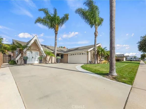 17602 Still Harbor Ln, Huntington Beach, CA 92647