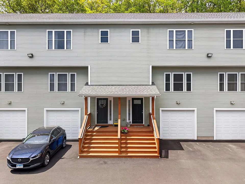 455R Sherman Ave