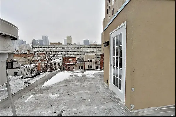 Rented by REAL New York | media 17