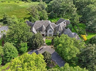 16 Riva Rdg, Lemont, IL 60439
