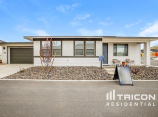 700 Fire Wheel Dr, Reno, NV 89506