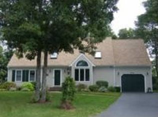 58 Square Rigger Ln, Hyannis, MA 02601