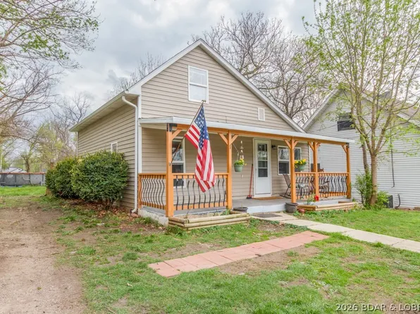 363 N Jackson Ave, Lebanon, MO 65536