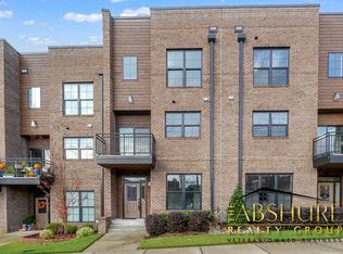 284 Spring Ave, Fuquay Varina, NC 27526