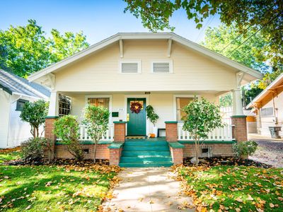 416 24th St, Sacramento, CA, 95816