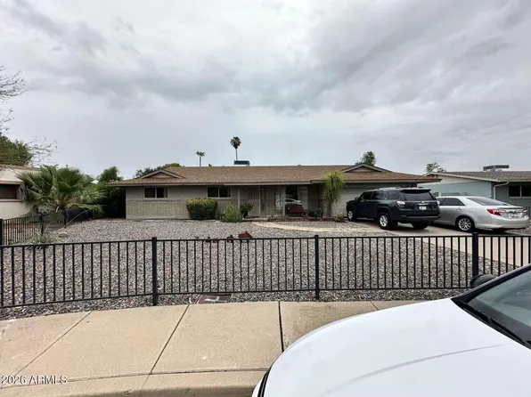821 N SPUR Circle, Mesa, AZ 85203