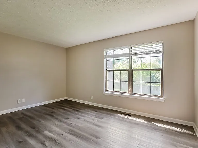 6722 Foxfire Dr — Photo 8