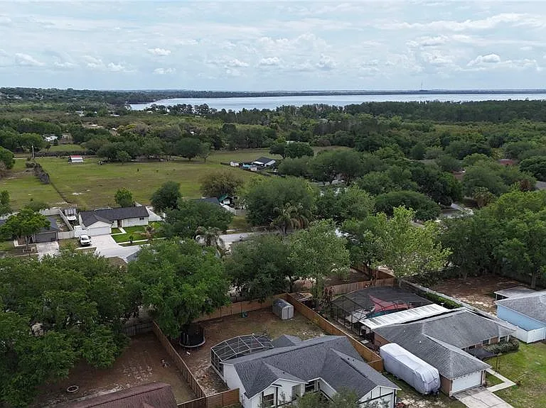 10748 Siena Dr — Photo 45