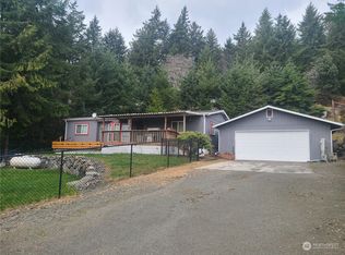 108 Terrace Ln, Brinnon, WA 98320