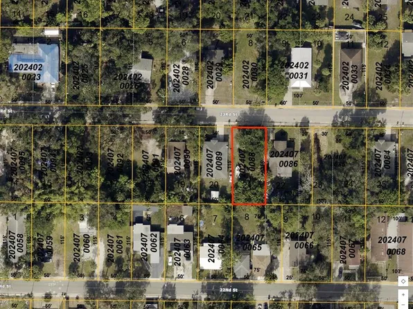 1692 23rd St #21, Sarasota, FL 34234