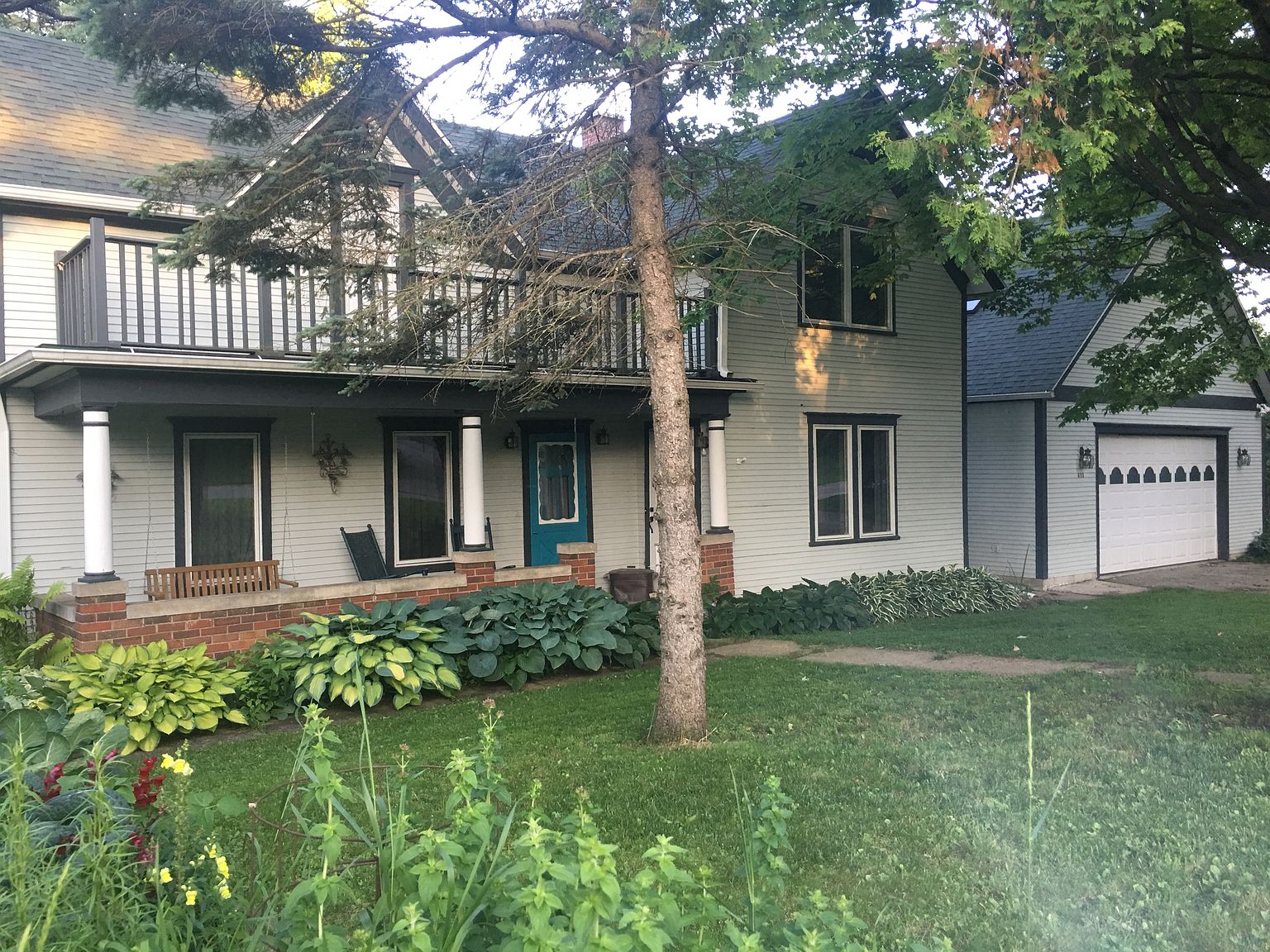 403 N 4th St, Mount Horeb, WI 53572 Zillow