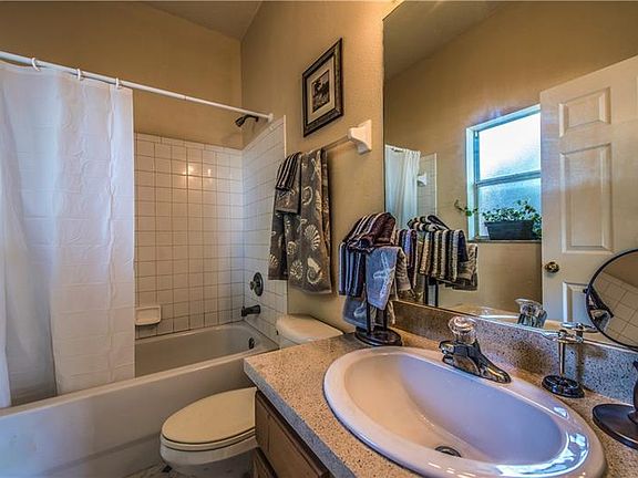 5th image of 3735 16th Ave S