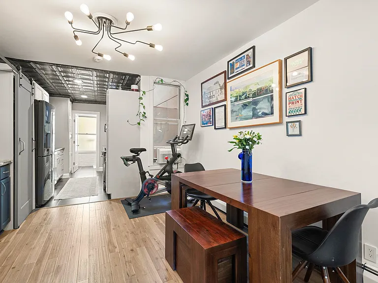 421 Adams St #2R — Photo 5