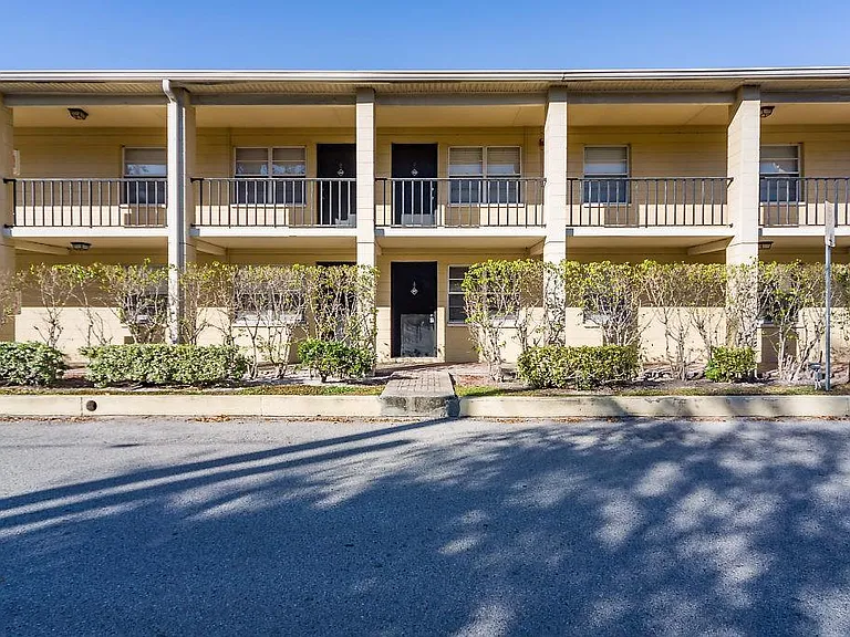 5221 Bayshore Blvd #27 — Photo 4