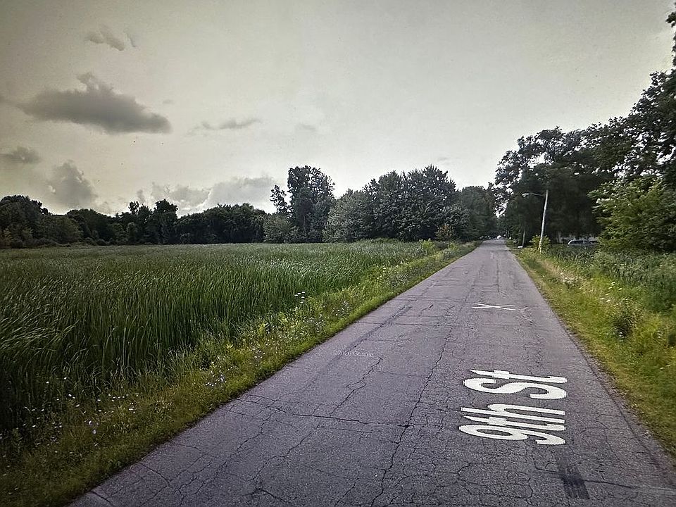 2nd image of 9th St