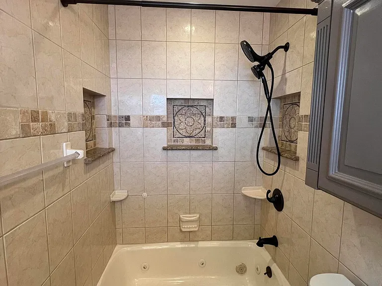 730 Glade Rd — Photo 10
