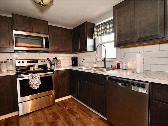 2nd image of 1307 Easton St