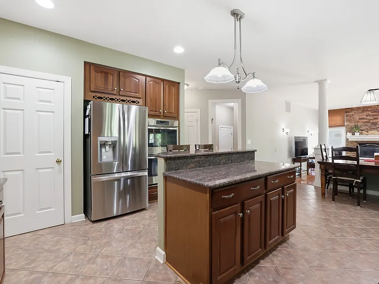 5767 Bush Hill Dr — Photo 18