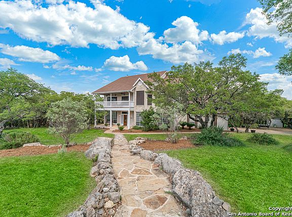 3rd image of 29 Gleneagles Ln