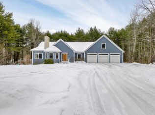 11 Boulder Dr, Gray, ME 04039