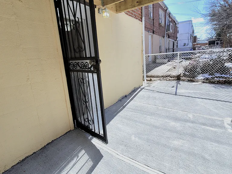 22-24 92nd St #1F — Photo 22