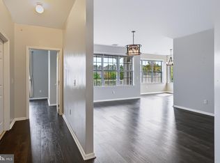 638 Timberlake Dr, Trenton, NJ 08618