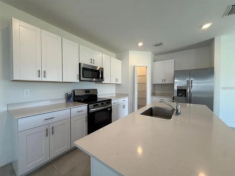 11795 Cloverly Ln — Photo 5