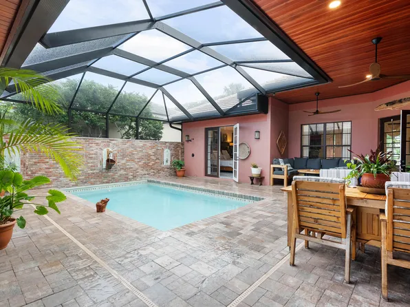 1155 Governors Way, Vero Beach, FL 32963