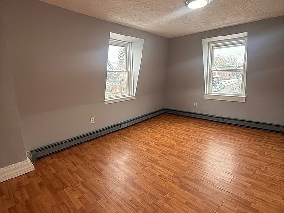 5th image of 104 Dubois St Floor 2