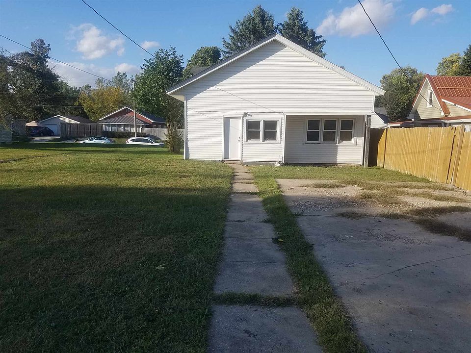 2nd image of 424 E Lincoln St