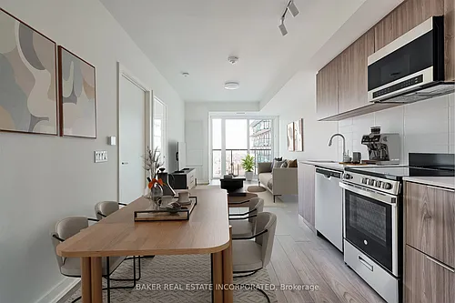 223 Redpath Ave #1111 Photo 1
