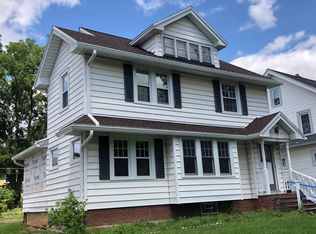 104 Irvington Rd, Rochester, NY 14620