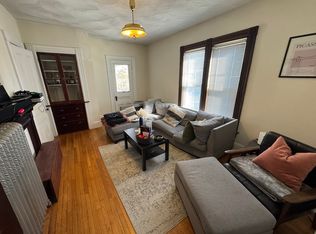 211 Holland St #2R, Somerville, MA 02144