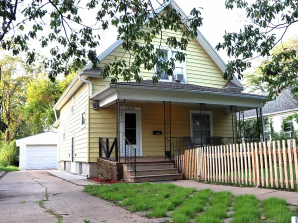 1336 Peach St, Lincoln, NE 68502