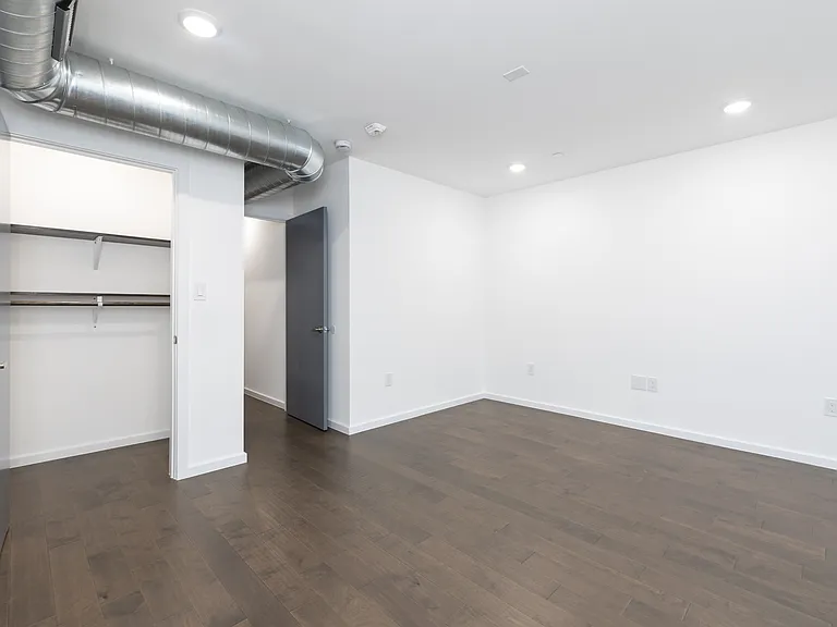 1525 N 6th St #2 — Photo 14