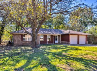 1013 S Idlewild Dr, Sherman, TX 75090