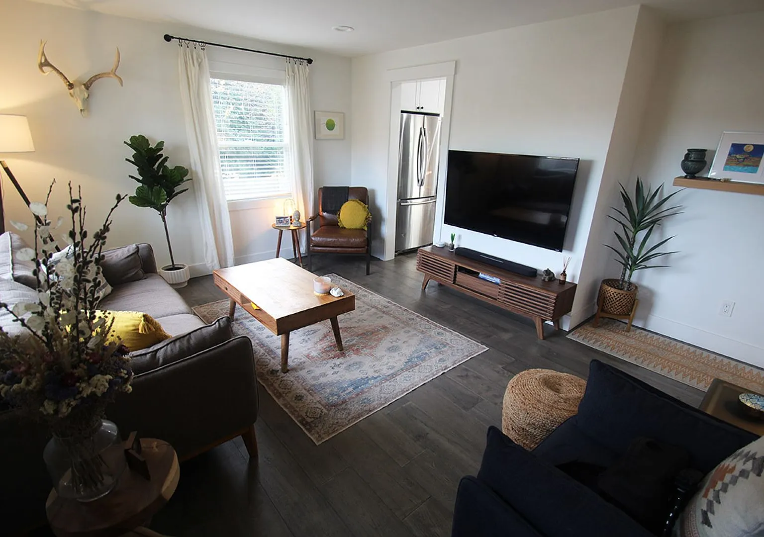 Home for rent in Fauntleroy Neighborhood of West Seattle — Photo 4